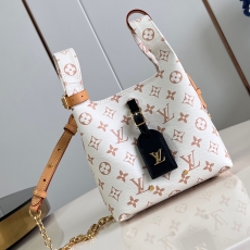 Louis Vuitton Shopping Bags